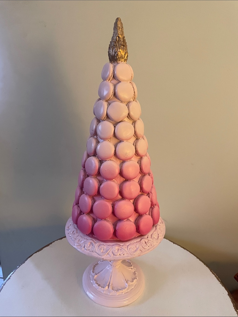 Cake stand